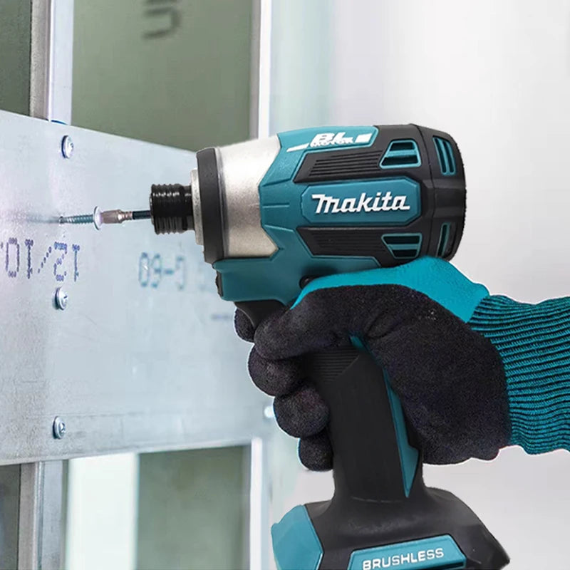 Taladro Makita 1800rpm de  18V